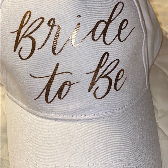 1 countBride to Be Hat white  NWT - Picture 2 of 6